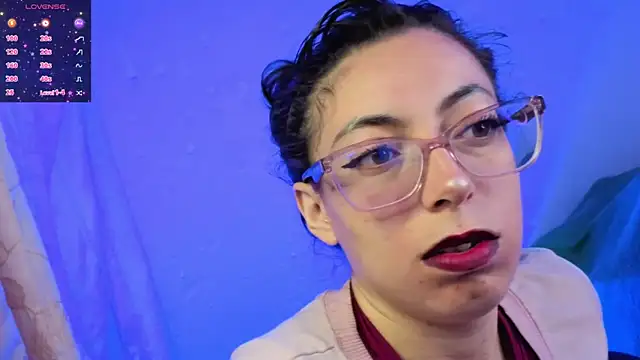 Miranda sexlove  online show from March 11, 6:58 pm