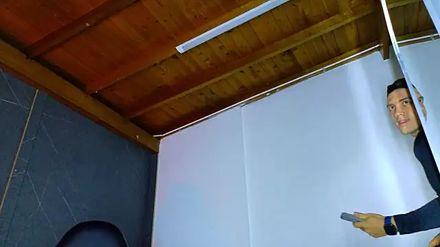 ALANNFERRER online show from February 11, 10:09 am