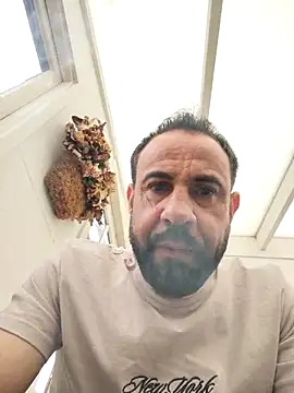 Snapshot of mykelem chatting on May 15, 3:52 pm mykelem online show from May 15, 3:52 pm