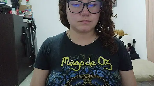 greeneyes nurse online show from May 22, 1:13 am