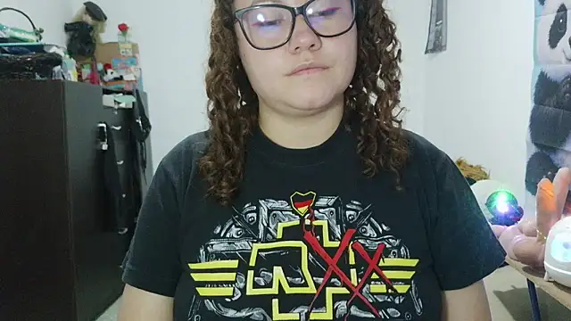 greeneyes nurse online show from May 26, 3:02 am