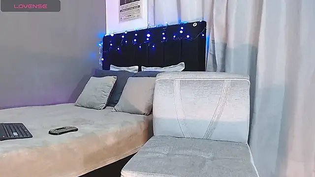 Snapshot of Matteo12_ chatting on November 19, 3:39 am Matteo12 online show from November 19, 3:39 am