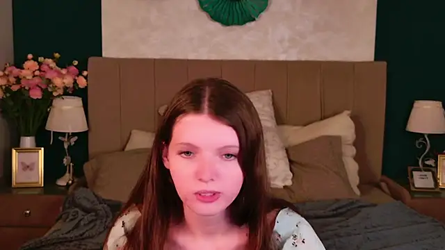 Snapshot of Gaby_Essen chatting on October 11, 8:51 pm Gaby Essen online show from October 11, 8:51 pm