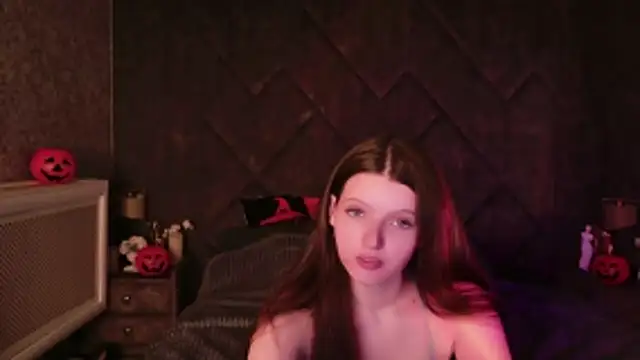 Snapshot of Gaby_Essen chatting on October 27, 8:46 pm Gaby Essen online show from October 27, 8:46 pm