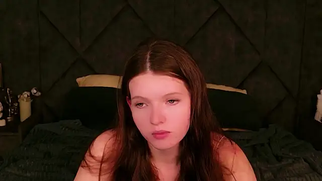 Snapshot of Gaby_Essen chatting on November 22, 8:41 pm Gaby Essen online show from November 22, 8:41 pm