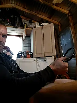 Hungwell1515 online show from November 6, 4:19 pm