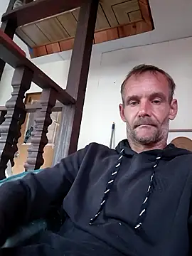 Snapshot of Hungwell1515 chatting on January 13, 3:06 pm Hungwell1515 online show from January 13, 3:06 pm