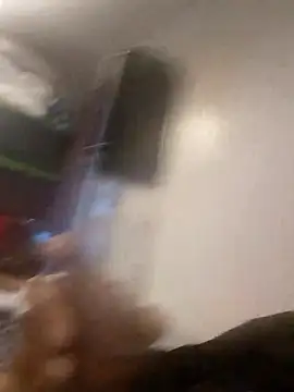 Snapshot of Hungwell1515 chatting on January 19, 1:48 pm Hungwell1515 online show from January 19, 1:48 pm