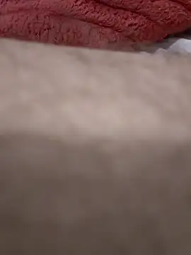 Snapshot of Hungwell1515 chatting on February 2, 4:06 pm Hungwell1515 online show from February 2, 4:06 pm