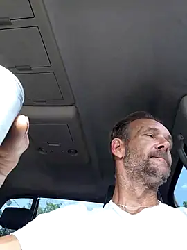 Snapshot of Hungwell1515 chatting on May 10, 1:49 pm Hungwell1515 online show from May 10, 1:49 pm