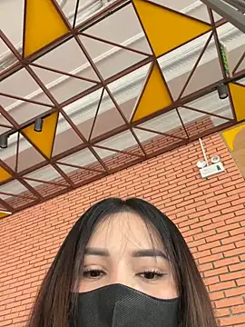 Linh 2004 online show from February 11, 4:50 am