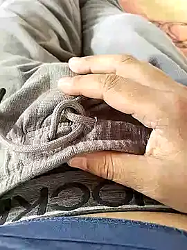 zorhotty online show from May 31, 3:04 am
