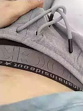 zorhotty online show from June 27, 9:36 am
