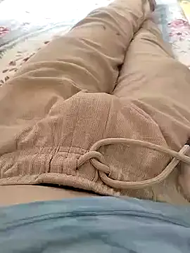 zorhotty online show from July 11, 4:59 am