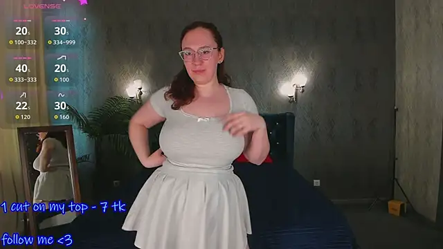ellie coy  online show from May 21, 1:40 pm