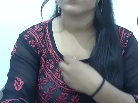 Snapshot of LIYO_ chatting on July 7, 6:58 am LIYO online show from July 7, 6:58 am
