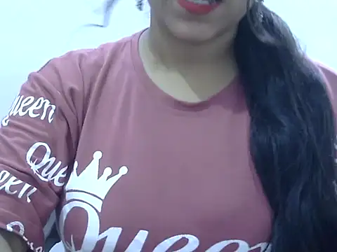 Snapshot of LIYO_ chatting on July 20, 6:49 am LIYO online show from July 20, 6:49 am