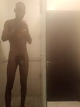 Snapshot of Fizozoo chatting on November 14, 7:45 pm Fizozoo online show from November 14, 7:45 pm