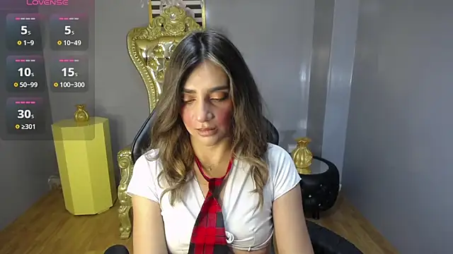 Snapshot of agatha_brooks_t chatting on October 27, 12:20 pm agatha brooks t online show from October 27, 12:20 pm