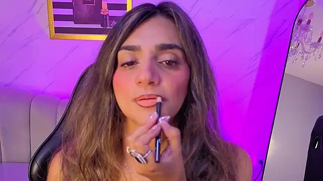 agatha brooks t online show from June 8, 12:27 pm