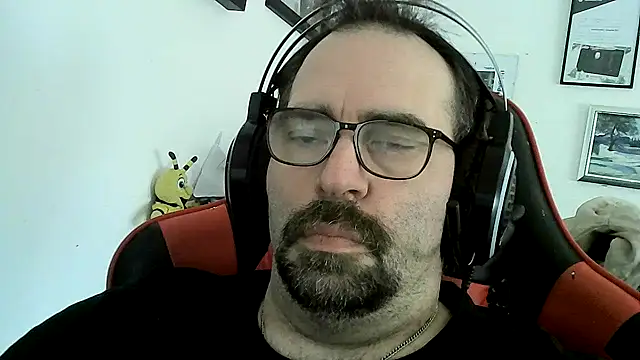 Snapshot of Big-Man-Thomas chatting on March 7, 1:41 pm Big-Man-Thomas online show from March 7, 1:41 pm