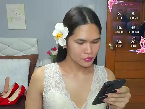 AlianaBlair online show from October 1, 1:39 pm