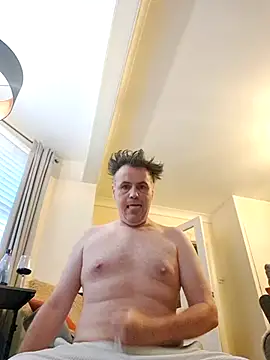Snapshot of methpiggy chatting on June 5, 6:57 pm methpiggy online show from June 5, 6:57 pm