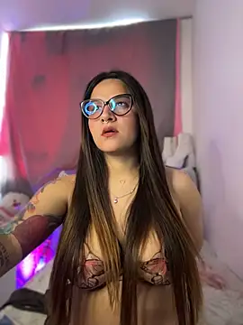 Linda Bellucci online show from June 27, 8:47 pm