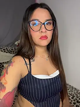 Linda Bellucci online show from July 10, 4:17 am