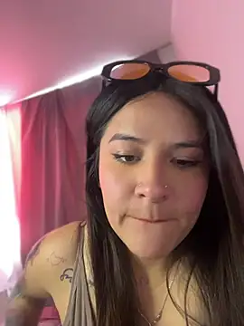 Linda Bellucci online show from July 21, 3:36 pm