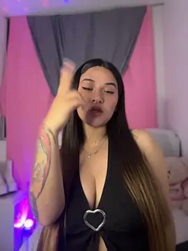 Linda Bellucci online show from July 29, 3:04 am