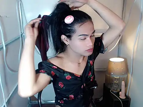 bellalot online show from February 25, 11:36 pm