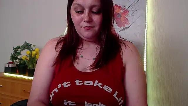 Snapshot of Alisawoods_ chatting on May 13, 12:57 pm Alisawoods online show from May 13, 12:57 pm