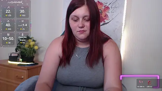 Snapshot of Alisawoods_ chatting on June 24, 12:26 pm Alisawoods online show from June 24, 12:26 pm