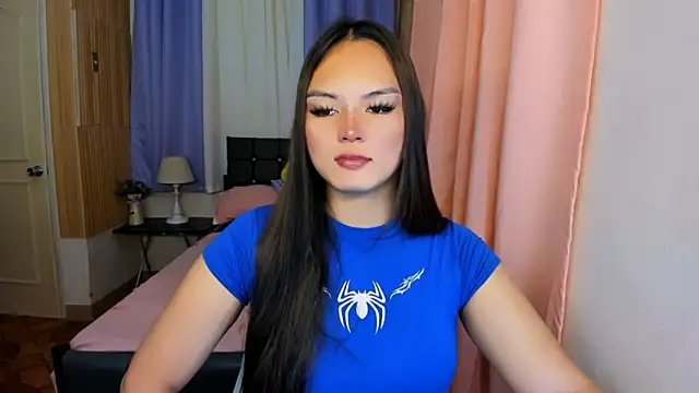 Snapshot of ameliamaureen chatting on June 2, 12:45 am ameliamaureen online show from June 2, 12:45 am