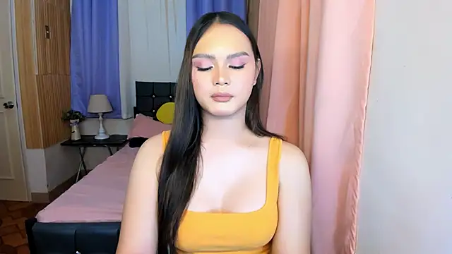 Snapshot of ameliamaureen chatting on June 11, 3:21 pm ameliamaureen online show from June 11, 3:21 pm