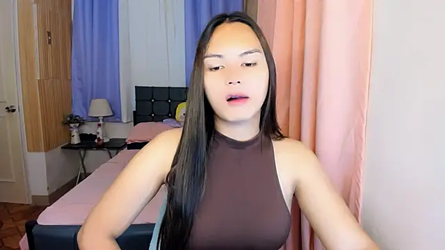 Snapshot of ameliamaureen chatting on June 14, 12:41 am ameliamaureen online show from June 14, 12:41 am