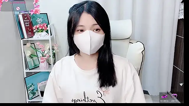 Snapshot of phuongnhi_ chatting on June 28, 12:11 pm phuongnhi online show from June 28, 12:11 pm