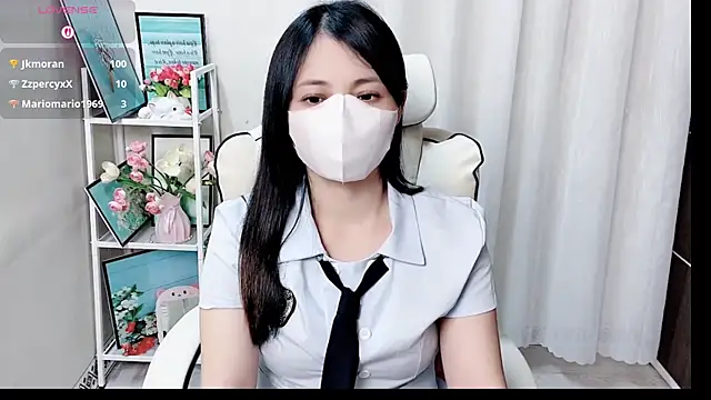 Snapshot of phuongnhi_ chatting on July 29, 1:31 pm phuongnhi online show from July 29, 1:31 pm