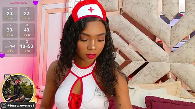 Tessa Owenss online show from October 24, 5:42 pm