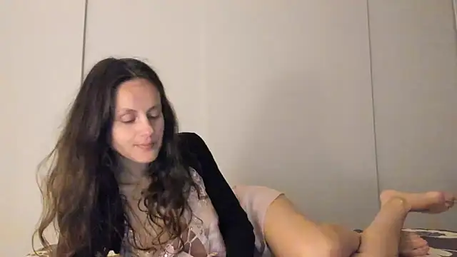 Snapshot of Cimbelka chatting on March 30, 8:32 pm Cimbelka online show from March 30, 8:32 pm
