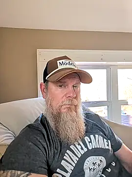 sizableunicorn7 online show from February 26, 10:31 pm