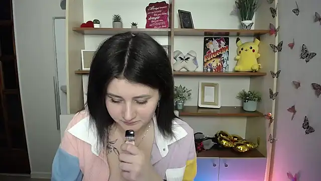 Snapshot of Katrin_kiss_ chatting on May 5, 12:35 pm Katrin kiss online show from May 5, 12:35 pm