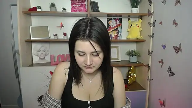 Snapshot of Katrin_kiss_ chatting on June 24, 10:58 am Katrin kiss online show from June 24, 10:58 am
