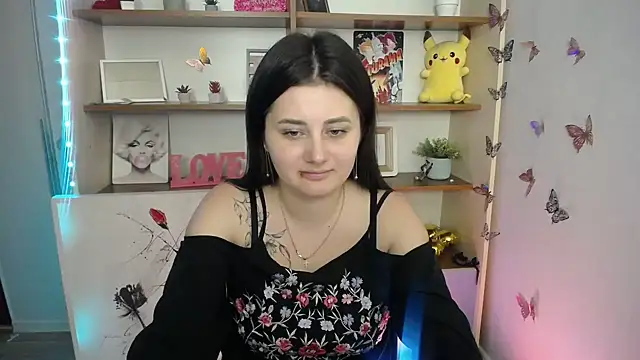 Snapshot of Katrin_kiss_ chatting on August 3, 1:05 pm Katrin kiss online show from August 3, 1:05 pm