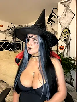 Snapshot of carol_cruz133 chatting on October 31, 11:39 pm carol cruz133 online show from October 31, 11:39 pm