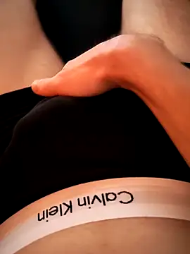 Snapshot of _-neo-_ chatting on October 17, 9:39 pm -neo- online show from October 17, 9:39 pm