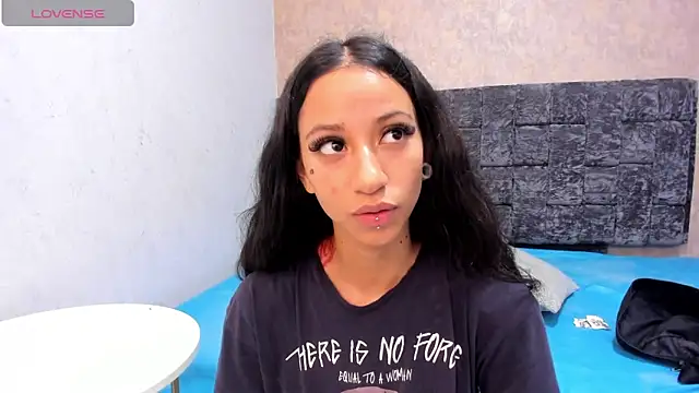 Snapshot of MegannBabby chatting on January 16, 8:57 pm MegannBabby online show from January 16, 8:57 pm