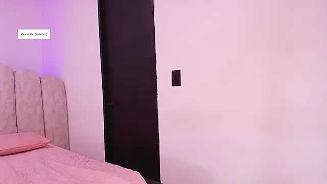 Snapshot of Karla_hilton1 chatting on July 9, 11:58 am Karla hilton1 online show from July 9, 11:58 am