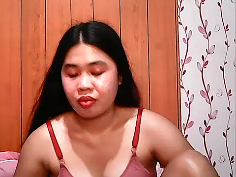 Snapshot of Hydra21 chatting on June 25, 2:32 pm Hydra21 online show from June 25, 2:32 pm